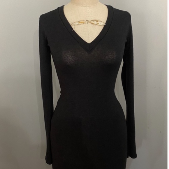Aritzia Wilfred Free Black Lisiere Midi Stretch Knit Dress Size XS - Picture 5 of 6